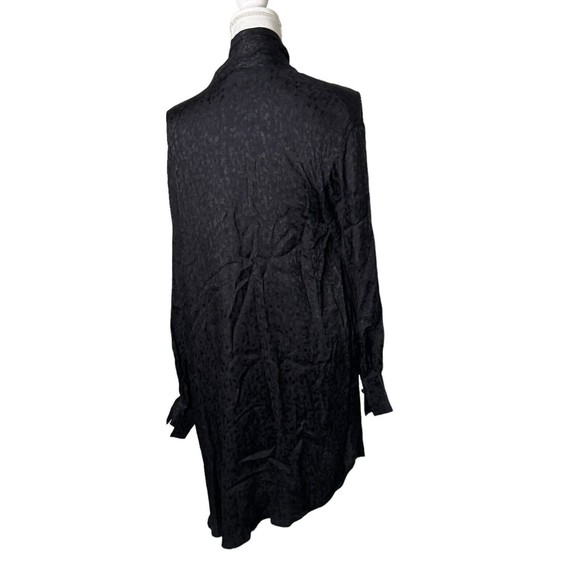 NWT H & M shift Dress Black neck Bow Sz 12 embossed Animal Print a16 - Picture 3 of 9